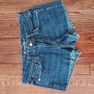 Old Navy shorts  - 4